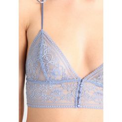 Stella McCartney Lingerie WHISTLING Biustonosz bustier sky blue. Biustonosze marki Stella McCartney Lingerie. W wyprzedaży za 387.60 zł.