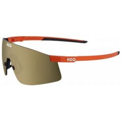 Okulary przeciwsłoneczne KOO Nova. Czerwone okulary przeciwsłoneczne KOO, bez wzorów. Za 802.00 zł.