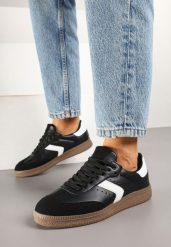 Czarne Sneakersy w Stylu Tenisówek z Perforacją Aranaria. Czarne buty sportowe lifestyle Born2be, bez wzorów, z jeansu, klasyczne, bez zapięcia. W wyprzedaży za 101.99 zł.