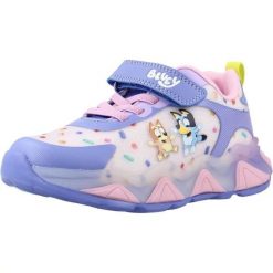 Buty GARVALIN 261855G ZAPATO SPORT LUCES Fioletowy. Fioletowe buty treningowe GARVALIN, bez wzorów, z syntetyku, bez zapięcia, na fitness i siłownię. Za 173.99 zł.