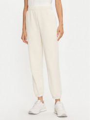 ViCOLO Spodnie dresowe TS0553 Écru Regular Fit. Spodnie dresowe ViCOLO, bez wzorów, z bawełny. Za 219.99 zł.