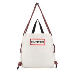 Torebka Hunter. Białe torebki klasyczne Hunter, bez wzorów, klasyczne, bez dodatków. Za 179.99 zł.