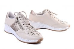 RIEKER N4344-60 beige, półbuty damskie. Brązowe półbuty wsuwane Rieker, bez wzorów, bez obcasa, na koturnie. Za 359.90 zł.