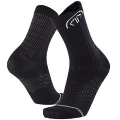 Skarpety do biegania dla doroslych Sidas Run Anatomic Crew wysokosc goleni. Czarne skarpetki SIDAS, bez wzorów, z elastanu. Za 83.00 zł.
