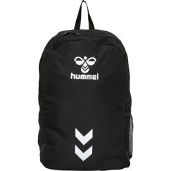 Plecak Hummel Essential Back Pack Unisex. Czarne plecaki Hummel, bez wzorów, bez dodatków. Za 148.50 zł.