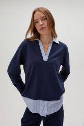 Bluza z kołnierzykiem granatowa. Bluzy MOODO, l, bez wzorów, z bawełny, bez kaptura. Za 119.99 zł.