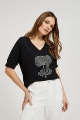 Bluza z dżetami czarna. Czarne bluzki MOODO, bez wzorów, bez kaptura. W wyprzedaży za 44.99 zł.