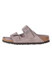 Birkenstock Skórzane klapki "Arizona" rozmiar: 36. Różowe klapki Birkenstock, bez wzorów, z materiału, klasyczne, z otwartym noskiem, bez obcasa, bez zapięcia. Za 369.95 zł.