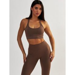 Stanik Fitness BeShaped Gym Queen Bezszwowy. Brązowe biustonosze BESHAPED, bez wzorów, z nylonu. Za 179.00 zł.