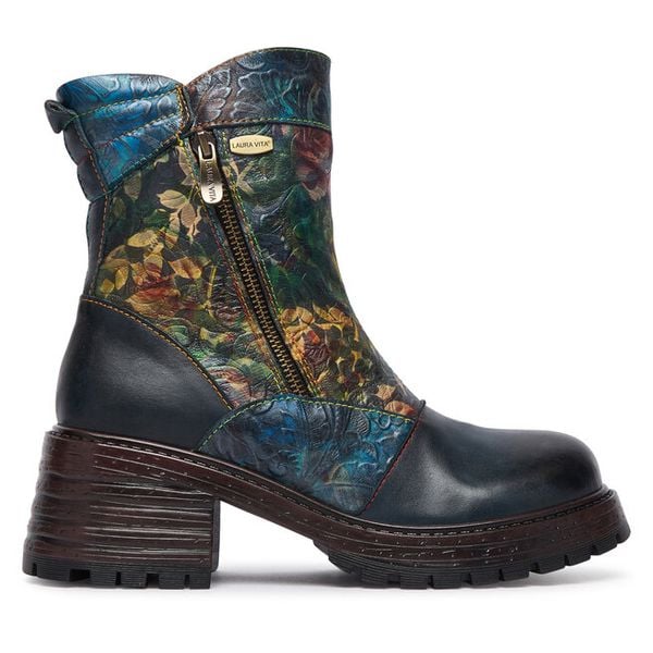 Botki Laura Vita. Niebieskie botki LAURA VITA, bez wzorów, bez obcasa, na słupku, bez zapięcia. Za 599.99 zł.