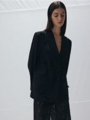 Marynarka z ozdobnymi kokardkami - czarny. Czarne marynarki i żakiety Reserved, l, bez wzorów, z tkaniny, bez ramiączek. W wyprzedaży za 179.99 zł.