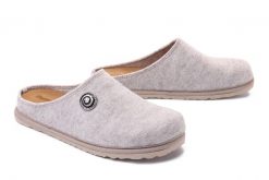 DR. BRINKMANN 320175-81 ice, kapcie damskie. Brązowe kapcie Dr. Brinkmann, bez wzorów, z materiału. Za 194.90 zł.