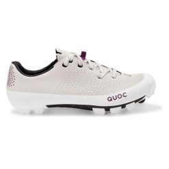 Buty Quoc GT XC Lace. Białe buty trekkingowe QUOC, z gumy, bez zapięcia. Za 1,213.50 zł.