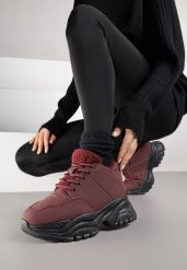 Bordowe Trapery Sneakersy Vices na Platformie z Tłoczeniem Nirrise. Czerwone traperki Renee, bez wzorów, z dresówki, bez obcasa, na platformie, bez zapięcia. Za 109.99 zł.