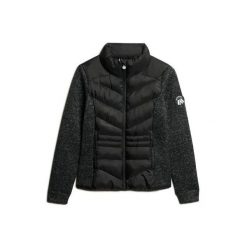 Kurtka hybrydowa dzianinowa damska Superdry Storm. Czarne kurtki Superdry, l, z aplikacjami, z dzianiny, bez kaptura. Za 460.55 zł.