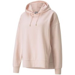 Bluza damska Puma HER Hoodie TR jasnoróżowa. Czerwone bluzy Puma, s, bez wzorów, z bawełny, bez ramiączek, z kapturem. Za 129.09 zł.
