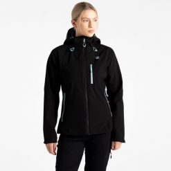 Kurtka turystyczna przeciwdeszczowa damska Mountain Series 2.0. Czarne kurtki przeciwdeszczowe Dare 2b, bez wzorów, bez kaptura, trekkingowe. W wyprzedaży za 468.90 zł.