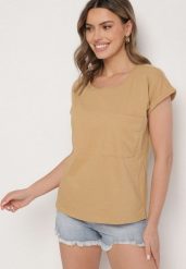 Beżowy T-shirt z Bawełny Ozdobiony Kieszonką Ziarene. Brązowe t-shirty sportowe Born2be, l, bez wzorów, z bawełny, bez ramiączek. W wyprzedaży za 25.49 zł.