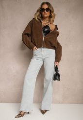 Jasnoniebieskie Jeansy High Waist z Szeroką Nogawką Sesmaris. Niebieskie jeansy Renee, bez wzorów, z jeansu, klasyczne, z podwyższonym stanem. W wyprzedaży za 107.99 zł.