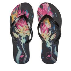 Japonki 4F. Czarne japonki 4f, bez wzorów, sportowe. Za 59.99 zł.