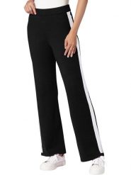 Heine Spodnie w kolorze czarnym rozmiar: 48. Czarne spodnie materiałowe Heine, bez wzorów, z materiału. Za 78.99 zł.