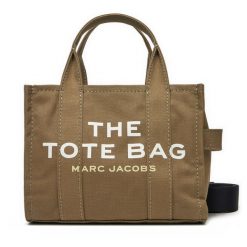 Torebka Marc Jacobs. Zielone torebki klasyczne Marc Jacobs, bez wzorów, klasyczne, bez dodatków. Za 679.99 zł.