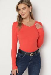 Pomarańczowy Sweter o Prostym Kroju z Dekoltem w Serek Sinoriel. Brązowe swetry Born2be, s, z aplikacjami, z jeansu, bez ramiączek. W wyprzedaży za 42.49 zł.