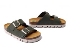 DR. BRINKMANN 700348-07 olive, klapki damskie. Zielone klapki Dr. Brinkmann, bez wzorów, ze skóry, bez obcasa, bez zapięcia. Za 284.90 zł.