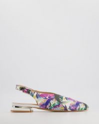 KOLOROWE SANDAŁY 04287599D WH MUL. Sandały Venezia, bez wzorów, ze skóry, bez obcasa, bez zapięcia. Za 359.00 zł.