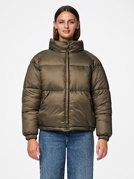 Pieces Kurtka pikowana w kolorze ciemnobrązowym rozmiar: M. Brązowe kurtki Pieces, m, bez wzorów, bez kaptura. Za 78.66 zł.