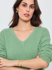 CXL by Christian Lacroix Sweter w kolorze zielonym rozmiar: onesize. Zielone swetry CXL by Christian Lacroix, bez wzorów, bez ramiączek. Za 180.06 zł.