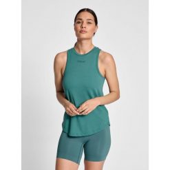 Damski tank top Hummel MT Vanja. Niebieskie topy Hummel, bez wzorów, sportowe, bez kołnierzyka, bez ramiączek. Za 161.00 zł.