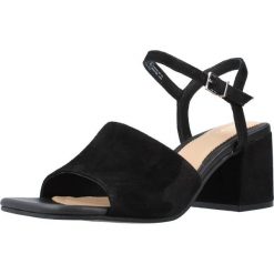 Sandały CLARKS SHEER65 BLOCK Czarny. Czarne sandały Clarks, bez wzorów, ze skóry, bez obcasa, bez zapięcia. Za 255.99 zł.