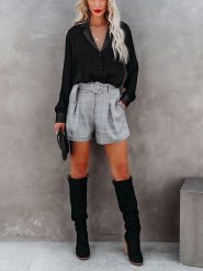 LA Angels Bluzka w kolorze czarnym rozmiar: M. Czarne bluzki LA Angels, m, bez wzorów, bez kołnierzyka, bez ramiączek. Za 152.99 zł.