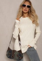 Jasnobeżowy Sweter z Wiskozą Ozdobiony Tłoczeniem Savra. Brązowe swetry Renee, s, bez wzorów, z jeansu, casualowe, bez ramiączek. Za 99.99 zł.