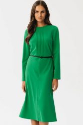 Elegancka sukienka w stylu retro zielona. Zielone sukienki Stylove, xxl, bez wzorów, eleganckie, bez kołnierzyka, bez ramiączek. Za 369.00 zł.