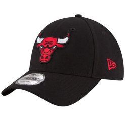 Czapka z daszkiem New Era NBA Chicago Bulls. Czarne czapki z daszkiem New Era, bez wzorów, z poliesteru, sportowe. Za 119.99 zł.