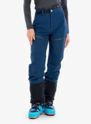 Spodnie skiturowe damskie Fjallraven Bergtagen Touring Trousers. Niebieskie spodnie narciarskie Fjällräven, bez wzorów, z materiału, narciarskie. Za 923.99 zł.
