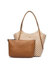 Guess Torebka Tessi HWWG76 91230 Brązowy. Brązowe shopper bag Guess, z aplikacjami, ze skóry, bez dodatków. Za 719.99 zł.