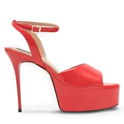 Sandały Nine West. Czerwone sandały Nine West, bez wzorów, bez obcasa, na szpilce, bez zapięcia. Za 149.99 zł.