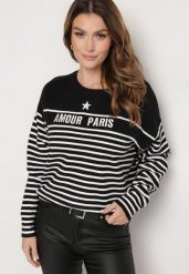 Czarny Sweter z Bawełną w Paski z Haftowanym Napisem Zeanista. Czarne swetry Born2be, uniwersalny, z aplikacjami, z bawełny, eleganckie, bez ramiączek. W wyprzedaży za 76.49 zł.