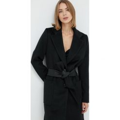 Twinset płaszcz wełniany kolor czarny przejściowy. Czarne płaszcze Twinset, bez wzorów, z wełny, klasyczne, bez kaptura. Za 1,719.90 zł.
