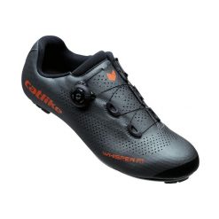 Buty szosowe Unisex Whisper R1 Nylon. Szare buty treningowe CATLIKE, bez wzorów, z materiału, bez zapięcia, rowerowe. Za 585.60 zł.