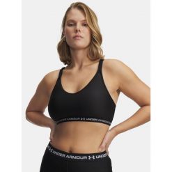 Biustonosz sportowy Under Armour Crossback Low Bra. Czarne biustonosze sportowe Under Armour, bez wzorów, na fitness i siłownię. Za 104.99 zł.