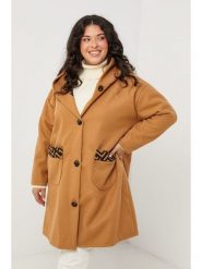 Curvy Lady Kurtka przejściowa w kolorze jasnobrązowym rozmiar: 44/46. Brązowe kurtki Curvy Lady, bez wzorów, klasyczne, bez kaptura. Za 108.99 zł.