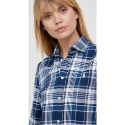 Polo Ralph Lauren koszula bawełniana damska kolor granatowy regular z kołnierzykiem klasycznym. Niebieskie koszule Polo Ralph Lauren, l, bez wzorów, z bawełny, klasyczne, bez kołnierzyka, bez ramiączek. W wyprzedaży za 519.99 zł.