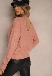 Jasnoróżowy Sweter z Dekoltem na Plecach z Ozdobnym Splotem Torleana. Czerwone swetry Renee, m, bez wzorów, z jeansu, casualowe, bez ramiączek. W wyprzedaży za 95.99 zł.