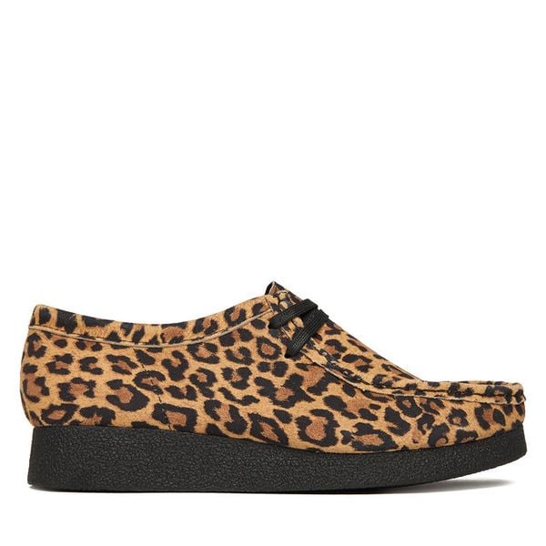 Półbuty Clarks. Brązowe półbuty wsuwane Clarks, bez wzorów, bez obcasa, na płaskiej podeszwie. Za 529.99 zł.
