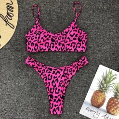 Strój kąpielowy bikini szybkoschnący z solidnym topem na lato Marys. Bikini Intica, bez wzorów. Za 129.00 zł.