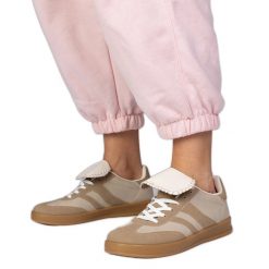 Beżowe sneakersy trampki damskie sportowe beżowy. Brązowe trampki na lato, bez wzorów, z materiału, bez zapięcia, trekkingowe. Za 84.03 zł.